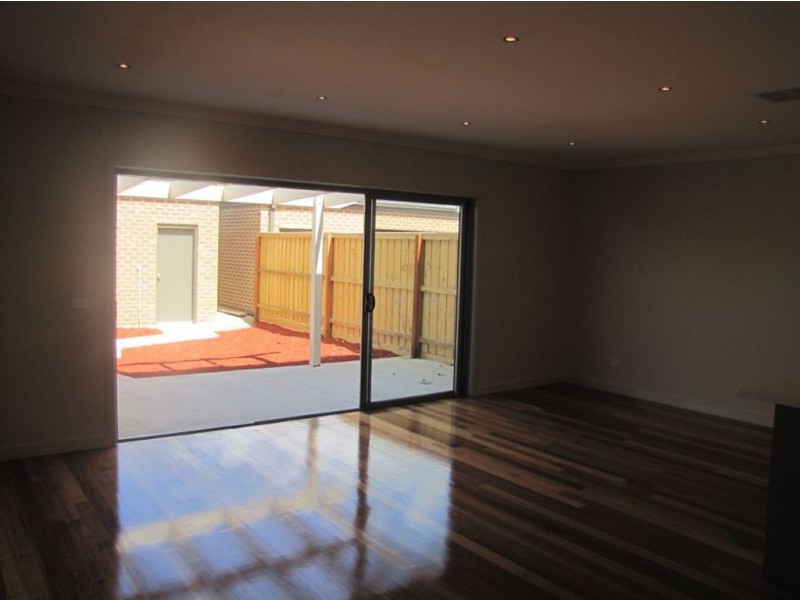 10 Apricot Ave, Mernda VIC 3754