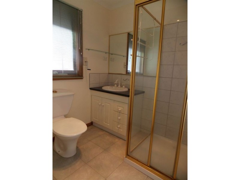 13 Gaze Place, Mill Park VIC 3082