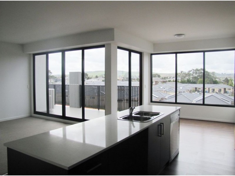 206/82 Epping Road, Epping VIC 3076