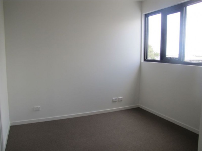 206/82 Epping Road, Epping VIC 3076
