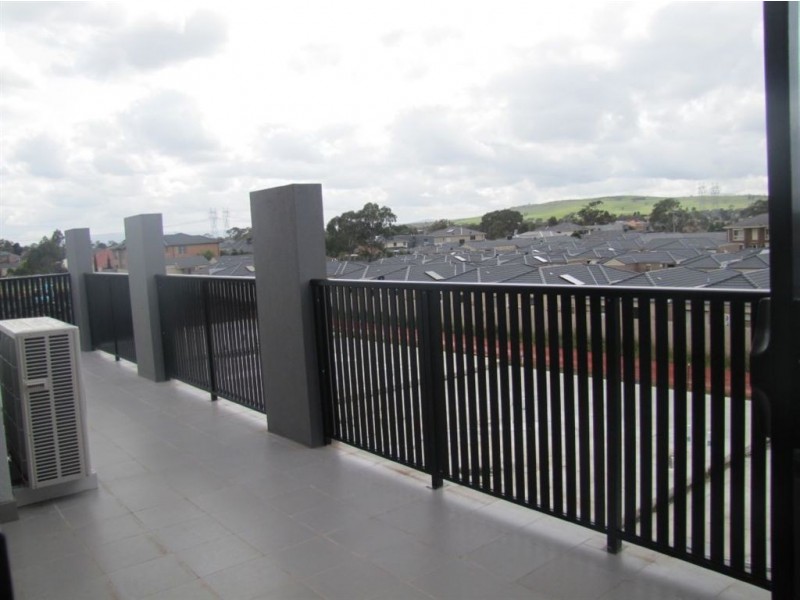 206/82 Epping Road, Epping VIC 3076