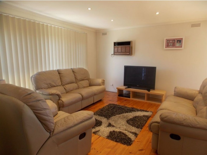 10 Tarcoola Close, Epping VIC 3076