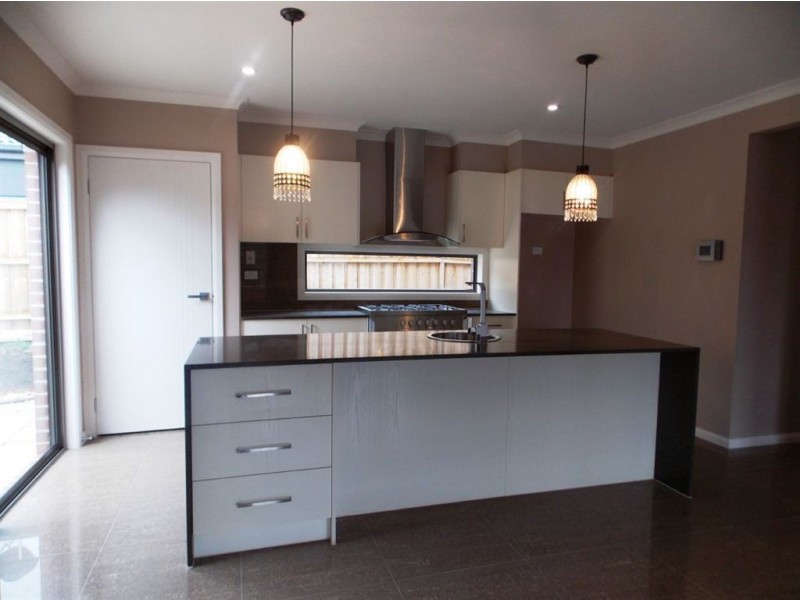 46 Moffat Drive, Lalor VIC 3075