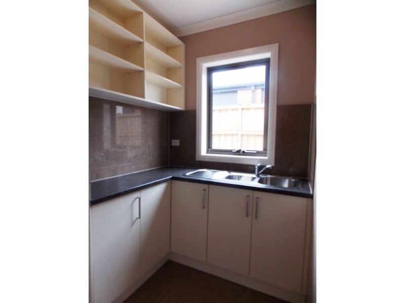 46 Moffat Drive, Lalor VIC 3075