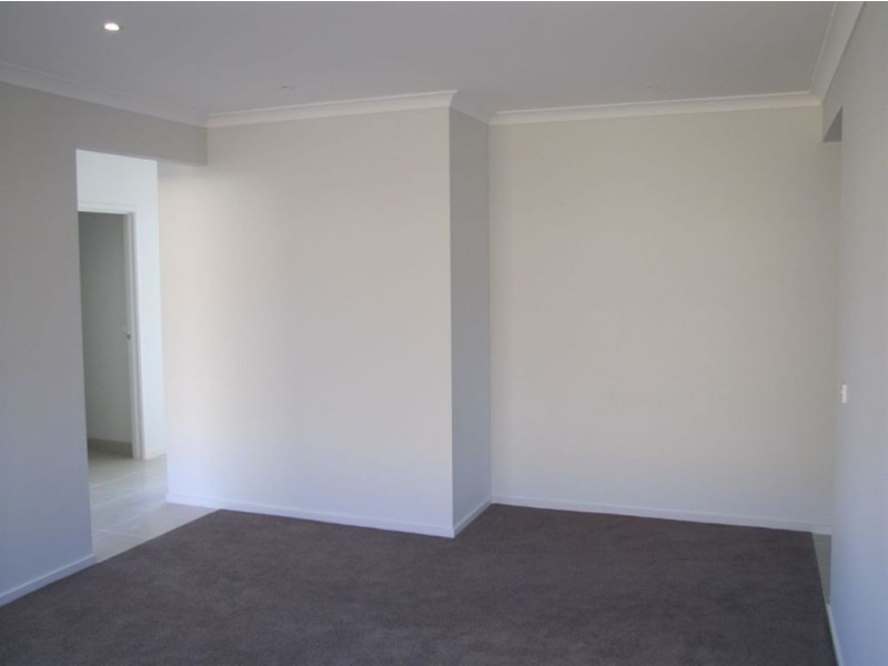 30 O’Callaghan Avenue, Lalor VIC 3075