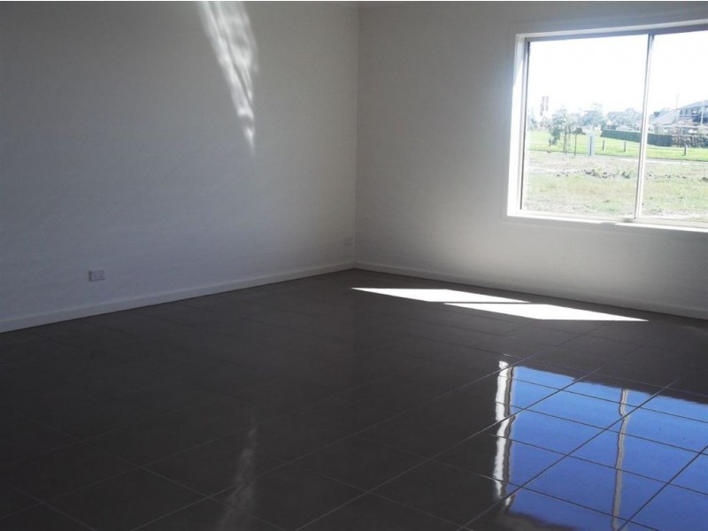 31 Creswick Drive, Epping VIC 3076