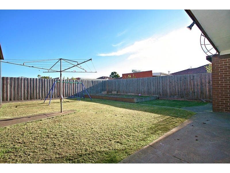 23 Kefford Avenue, Lalor VIC 3075