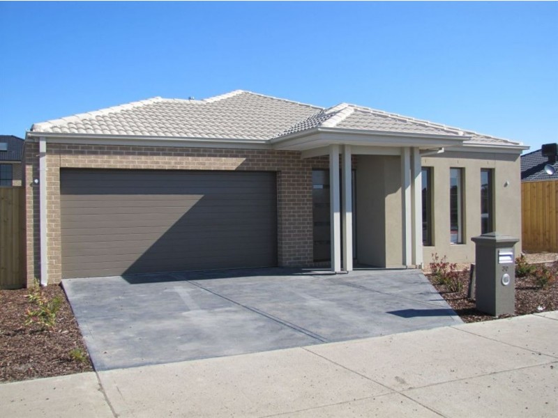 30 O’Callaghan Avenue, Lalor VIC 3075