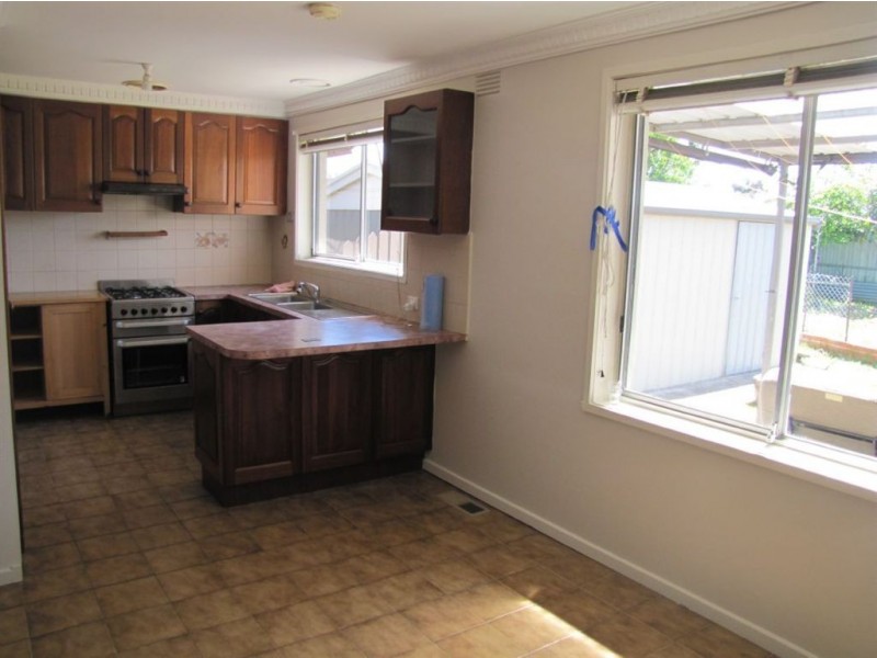 9 Cleveland Street, Thomastown VIC 3074