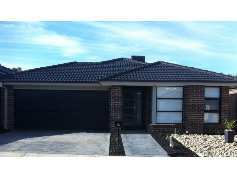 16 Altitude Drive, Doreen VIC 3754