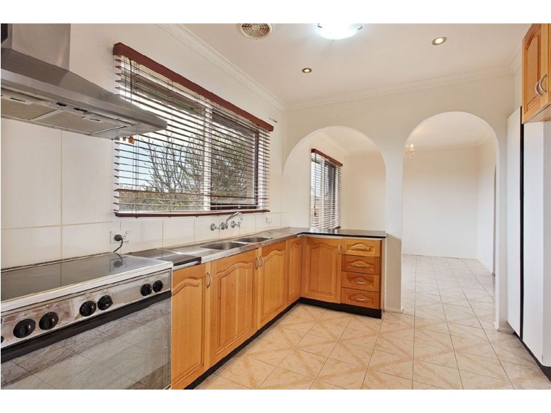 23 Carrington Boulevard, Thomastown VIC 3074
