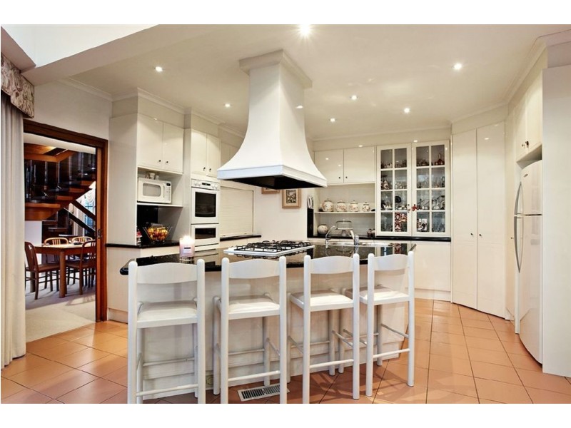 16 Findon Road, Epping VIC 3076