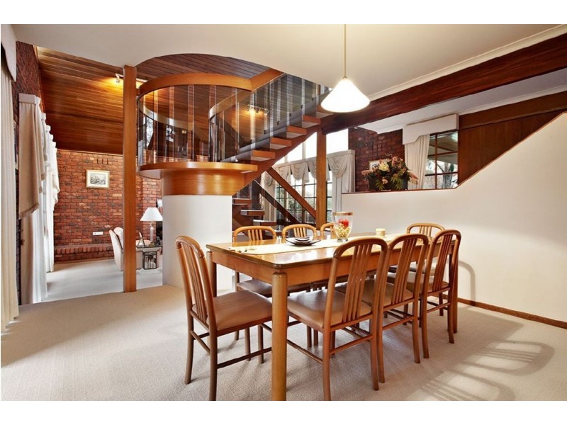16 Findon Road, Epping VIC 3076