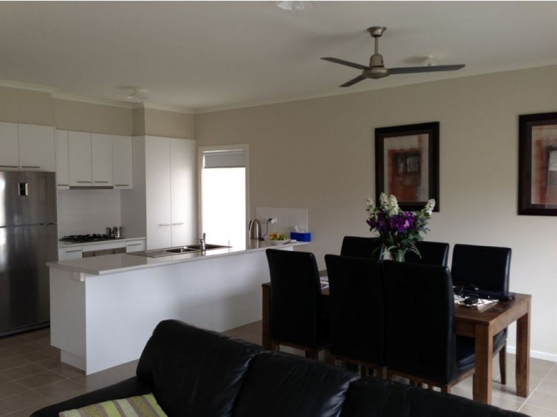 4 Mottled Avenue, Epping VIC 3076