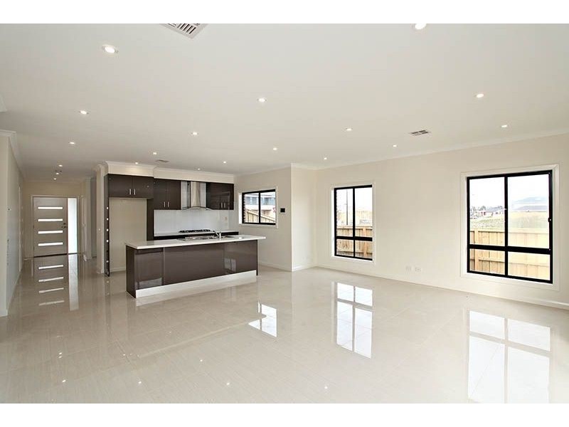 33 Fulham Way, Epping VIC 3076