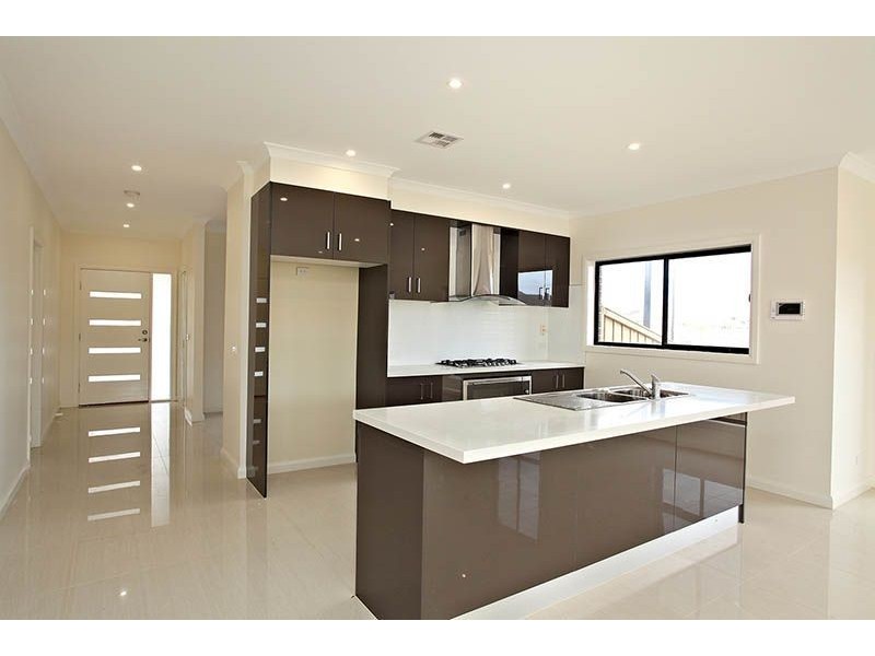 33 Fulham Way, Epping VIC 3076