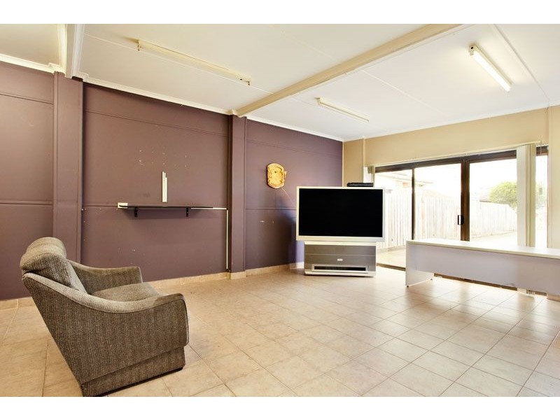 155 Mount View Road, Lalor VIC 3075