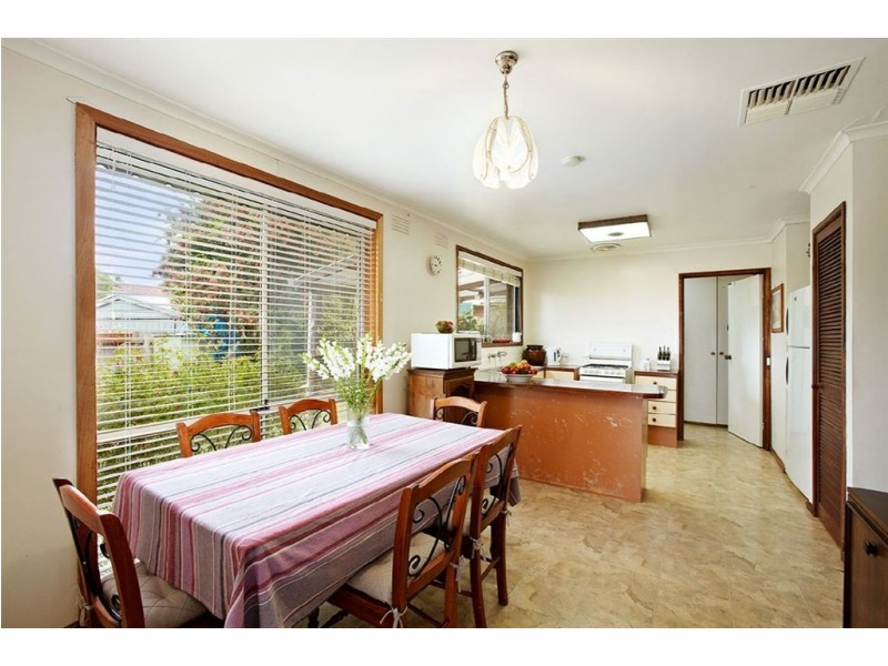 9 Bastings Court, Epping VIC 3076