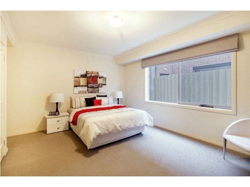 13 Cobb Street, South Morang VIC 3752