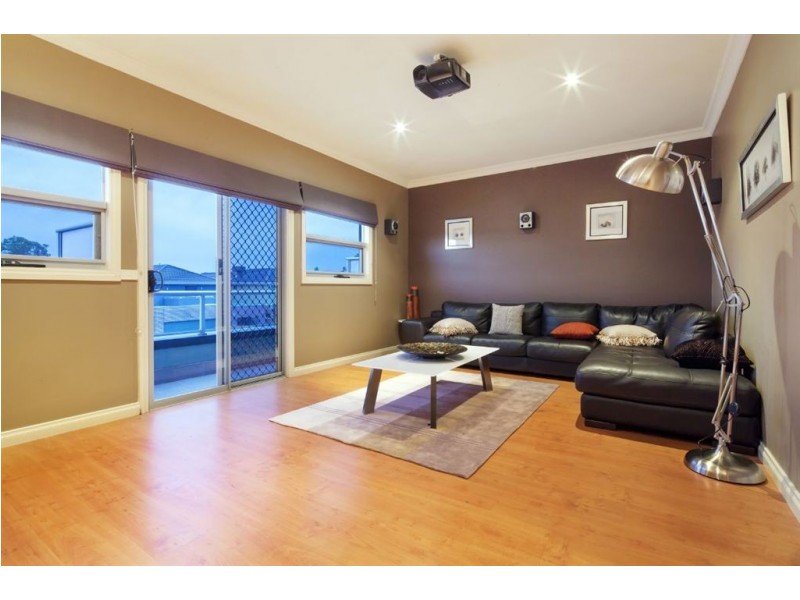 13 Cobb Street, South Morang VIC 3752