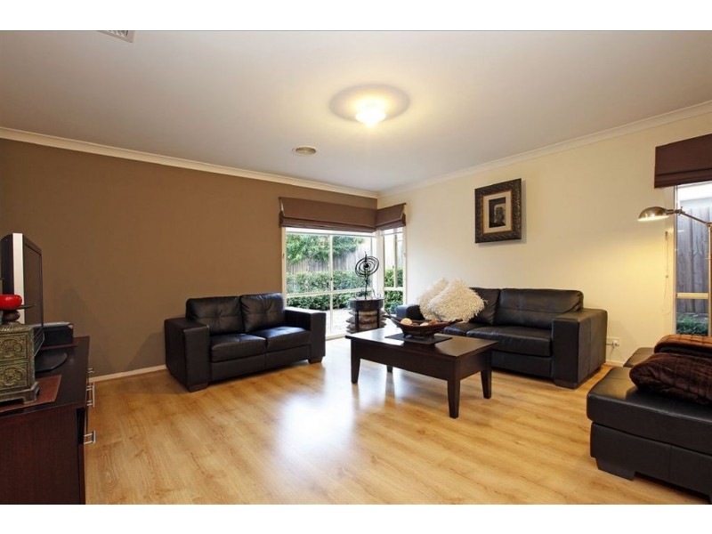 8 Elite Way, South Morang VIC 3752