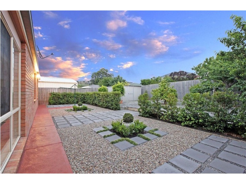 8 Elite Way, South Morang VIC 3752