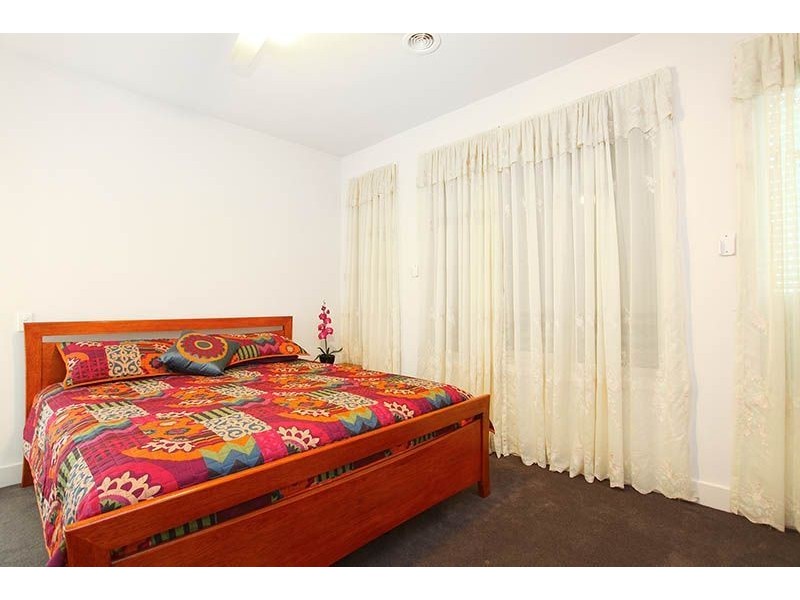 215 Harvest Home Road, Epping VIC 3076