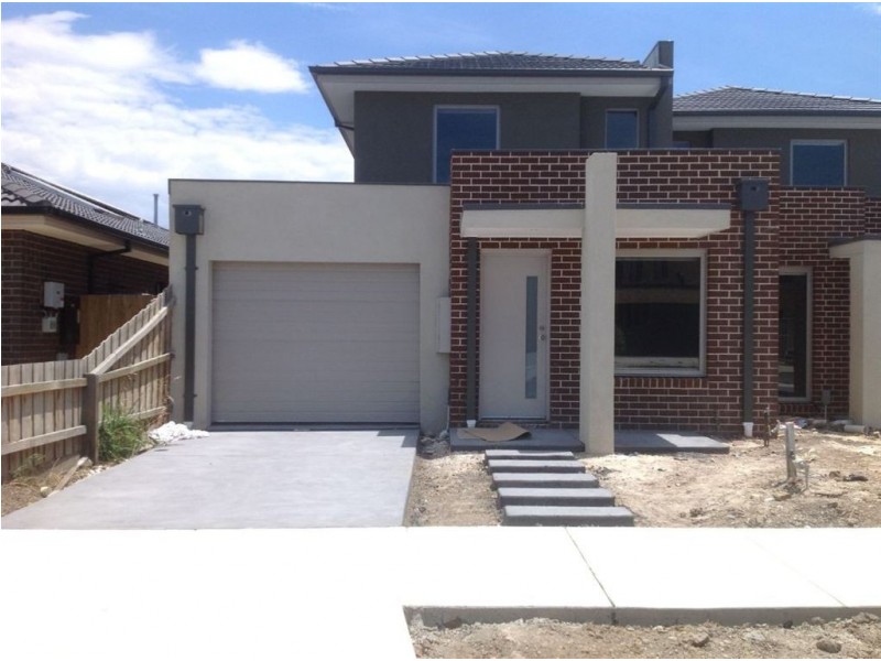 4 Freshwater Way, South Morang VIC 3752