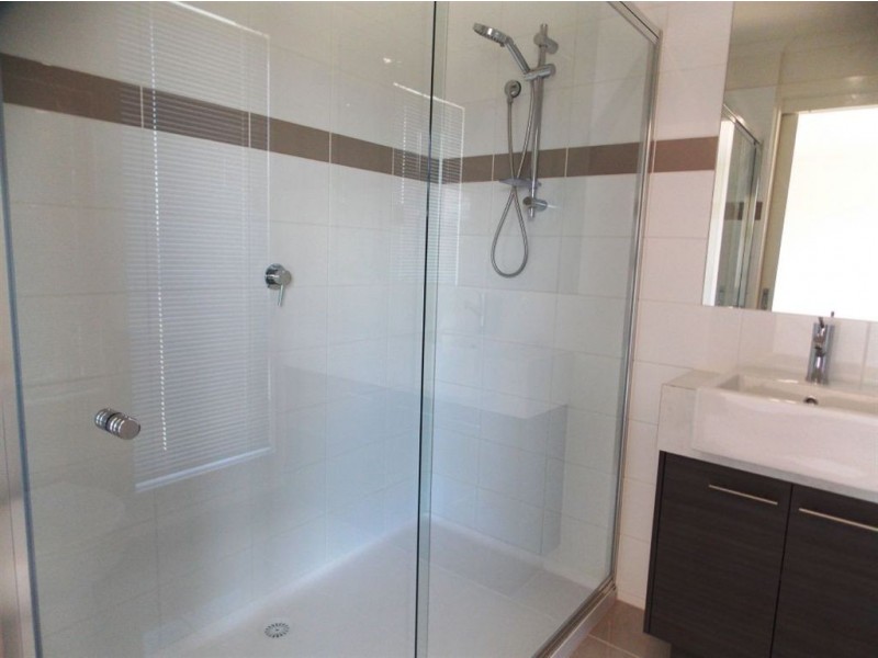 56 Cascade Terrace, Craigieburn VIC 3064