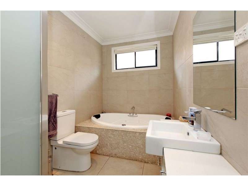 2 Turella Court, Lalor VIC 3075