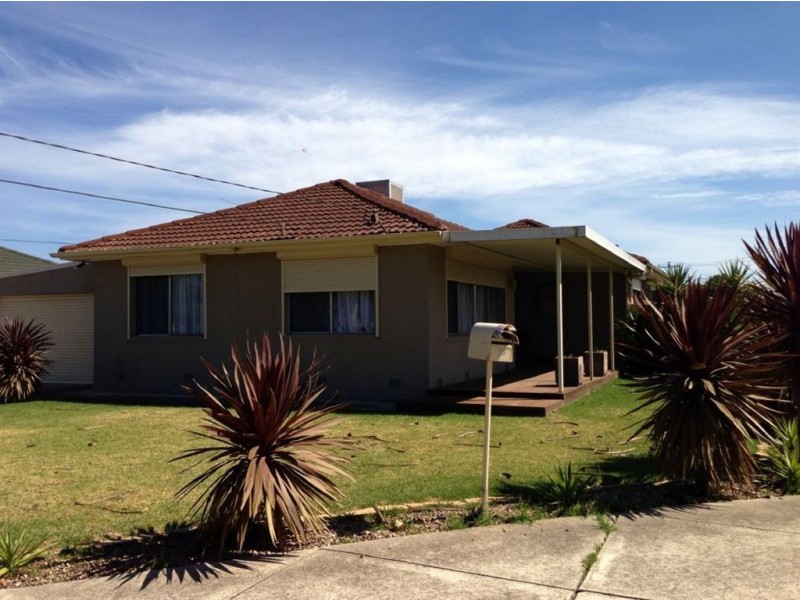 39 Pinetree Crescent, Lalor VIC 3075