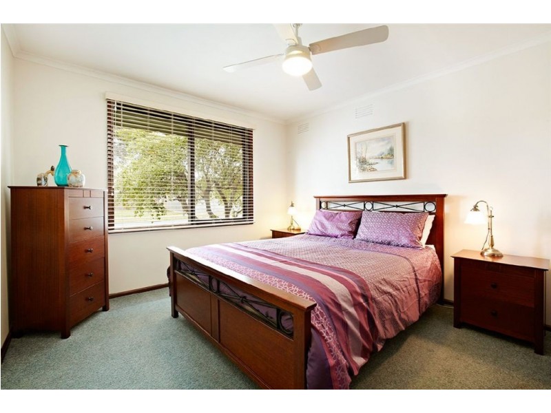 9 Bastings Court, Epping VIC 3076