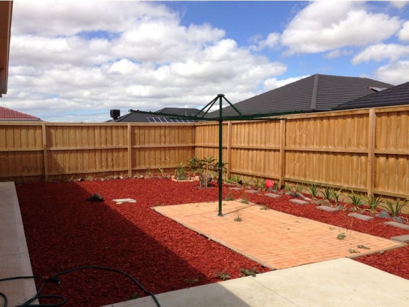 12 Lanai Avenue, Epping VIC 3076