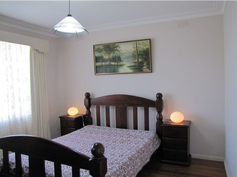 1/57 Curtin Avenue, Lalor VIC 3075