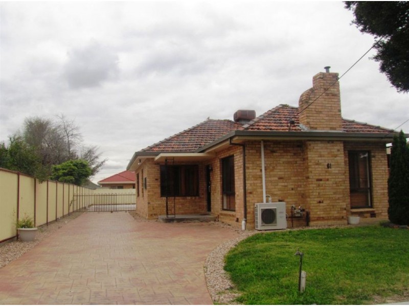 61 Derrick Street, Lalor VIC 3075