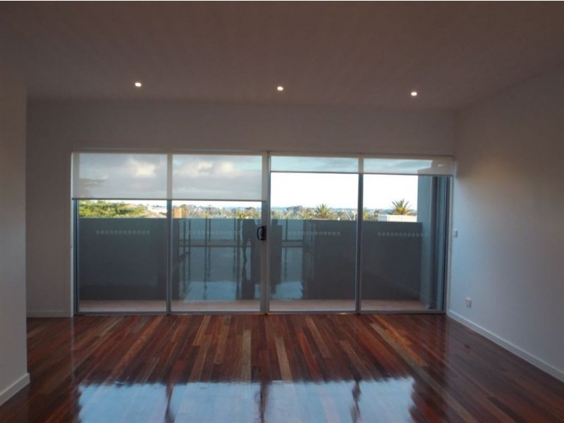 2/3 Sturt Street, Essendon VIC 3040