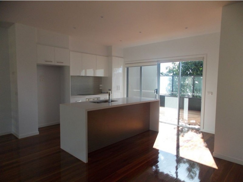 2/3 Sturt Street, Essendon VIC 3040