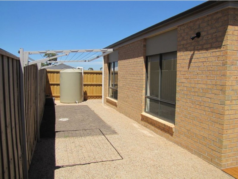 22 Ambrosia Close, Epping VIC 3076