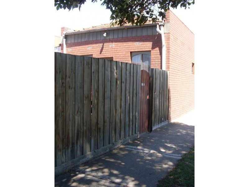 2/950 High Street, Reservoir VIC 3073