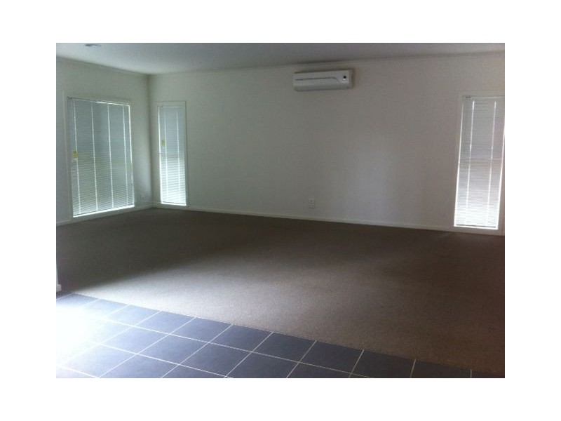 33 Carome Way, Doreen VIC 3754