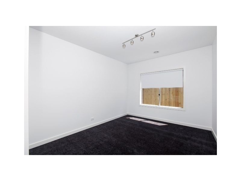 38 Stonegate Drive, Epping VIC 3076