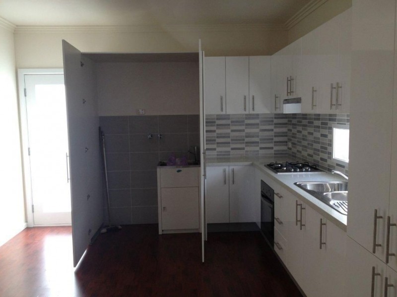 1/5 Pine Street, Thomastown VIC 3074