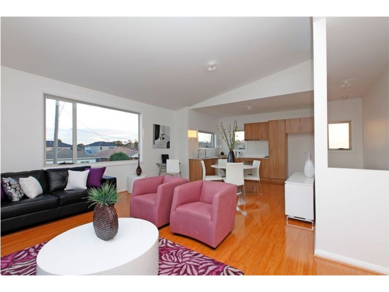 3/2 Glenroy road, Glenroy VIC 3046