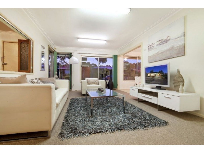 12 Norfolk Crescent, Bundoora VIC 3083