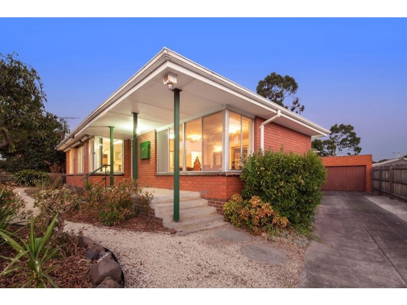 12 Norfolk Crescent, Bundoora VIC 3083