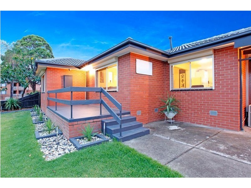 13 Kosciusko Court, Lalor VIC 3075