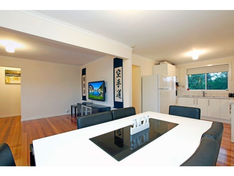 13 Kosciusko Court, Lalor VIC 3075