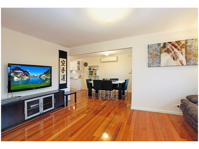 13 Kosciusko Court, Lalor VIC 3075