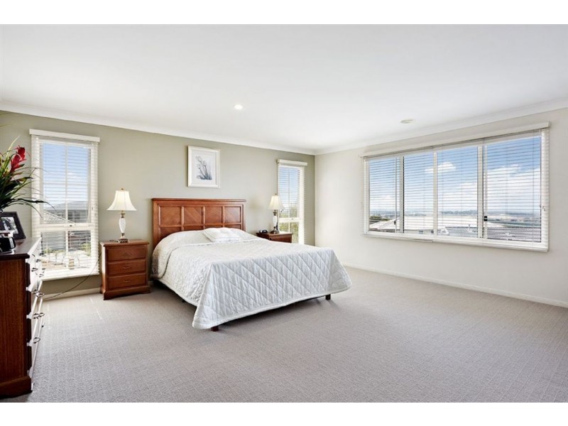 15 Parkside Rise, Craigieburn VIC 3064