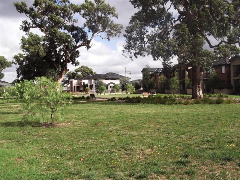 14 Helios Walk, Epping VIC 3076